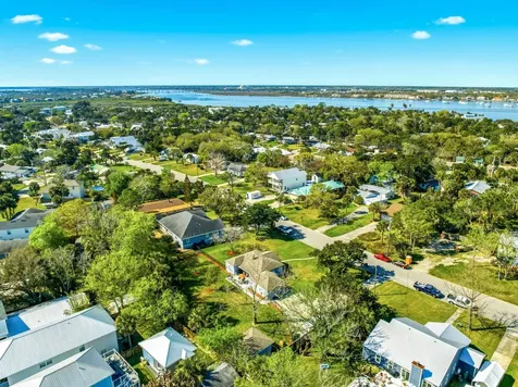 16 Menendez Road St Augustine FL 32080
