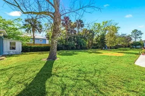 16 Menendez Road St Augustine FL 32080