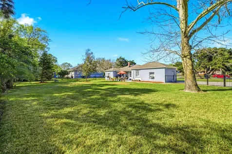 16 Menendez Road St Augustine FL 32080