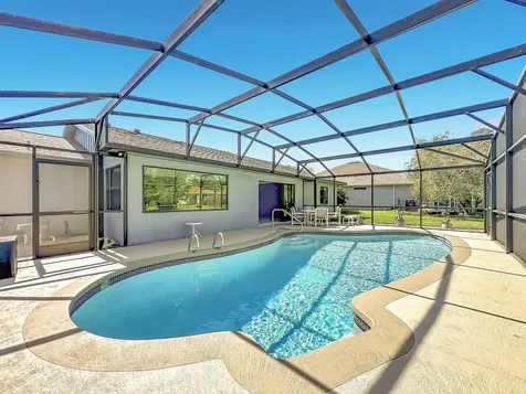 11 Pittwick Lane Palm Coast FL 32164