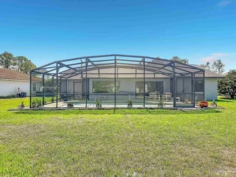 11 Pittwick Lane Palm Coast FL 32164