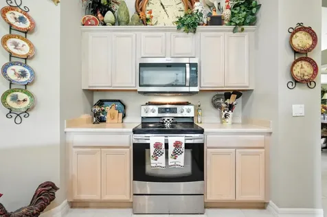 67 W Lagare Street Palm Coast FL 32137-8263