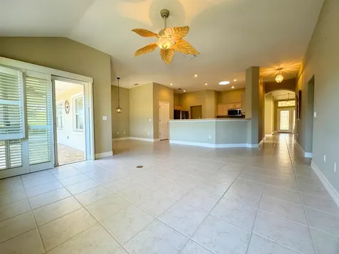 67 W Lagare Street Palm Coast FL 32137-8263