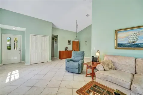 53 Bristol Lane Palm Coast FL 32137