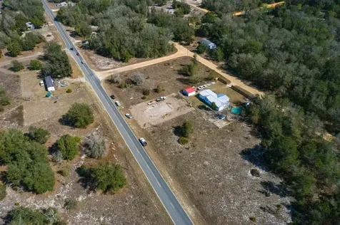 724 Dawn Avenue Interlachen FL 32148
