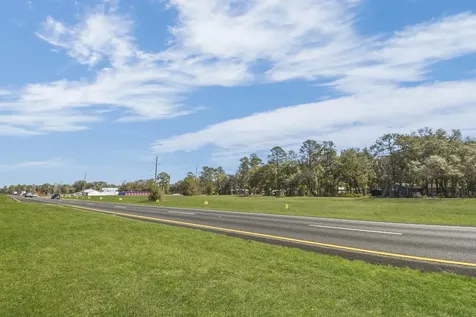 9150 SE County Road 221 Hampton FL 32044