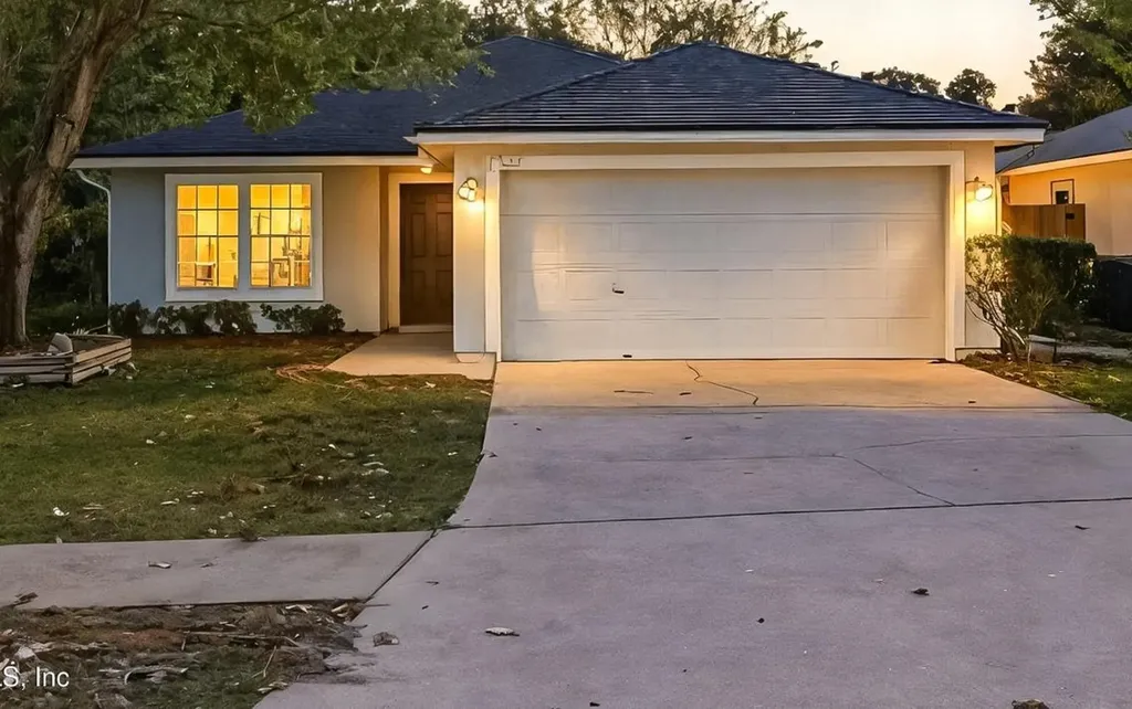 7534 International Village Drive Jacksonville FL 32277