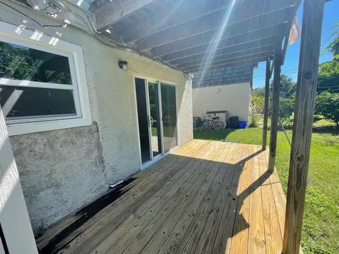 203 9th Street St Augustine FL 32080