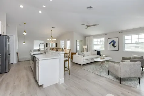 6856 Avenue D St Augustine FL 32080