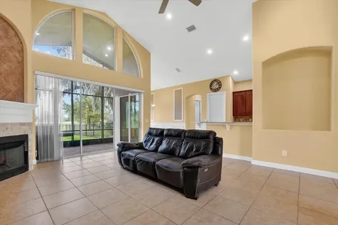 13 New Oak Leaf Drive Palm Coast FL 32137