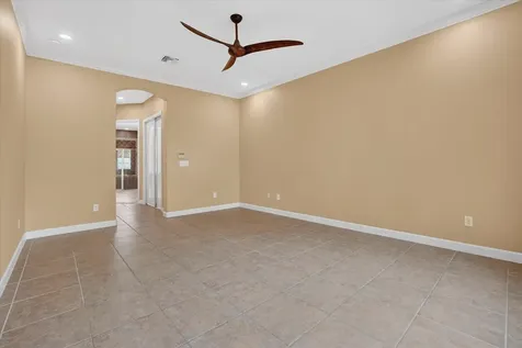 13 New Oak Leaf Drive Palm Coast FL 32137