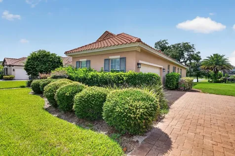13 New Oak Leaf Drive Palm Coast FL 32137