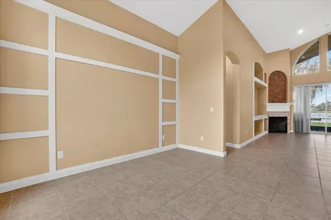 13 New Oak Leaf Drive Palm Coast FL 32137