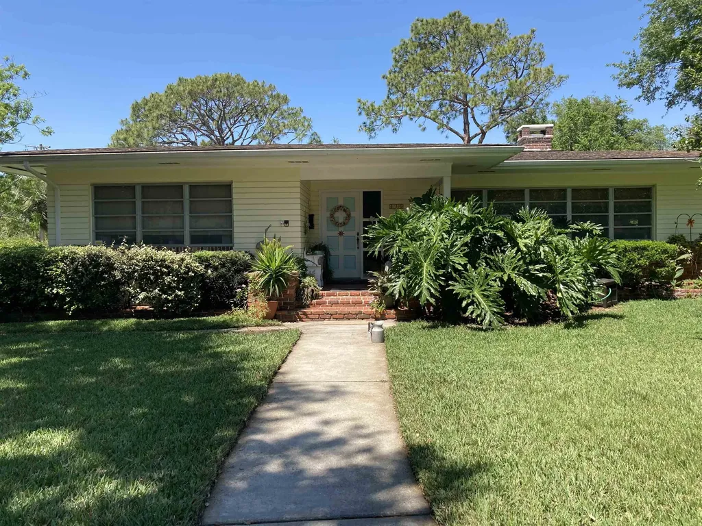 74 N St Augustine Boulevard St Augustine FL 32080