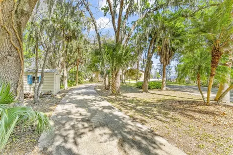 530 Clifton Road Crescent City FL 32112