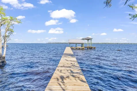 530 Clifton Road Crescent City FL 32112