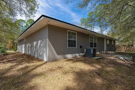 4040 Red Pine Lane St Augustine FL 32086