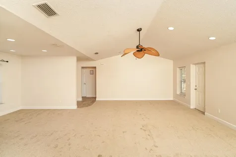 4040 Red Pine Lane St Augustine FL 32086