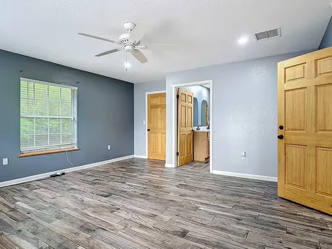 327 Union Avenue Crescent City FL 32112
