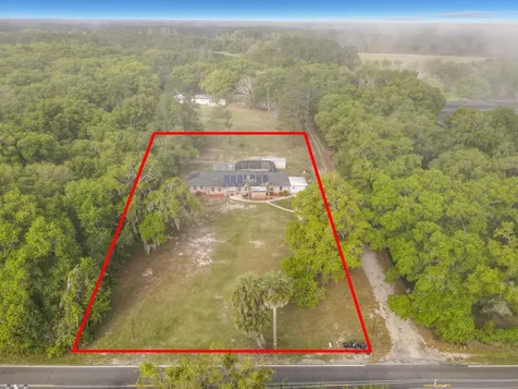 327 Union Avenue Crescent City FL 32112