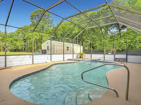 327 Union Avenue Crescent City FL 32112