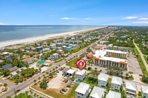 104 7th Street St Augustine FL 32080