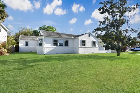 107 Arpieka Avenue St Augustine FL 32080