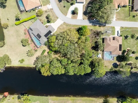 37 W Ludlow Lane Palm Coast FL 32137