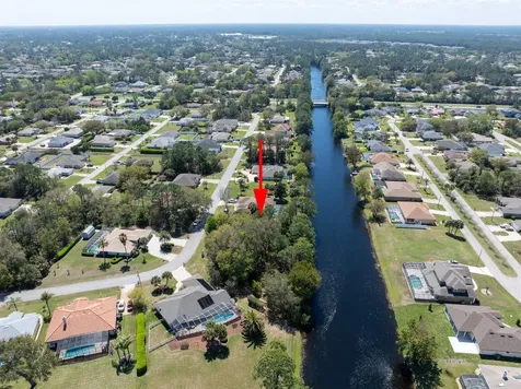 37 W Ludlow Lane Palm Coast FL 32137