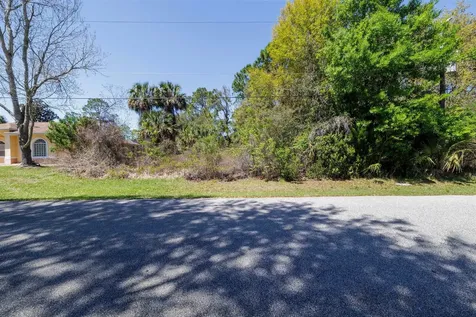 37 W Ludlow Lane Palm Coast FL 32137
