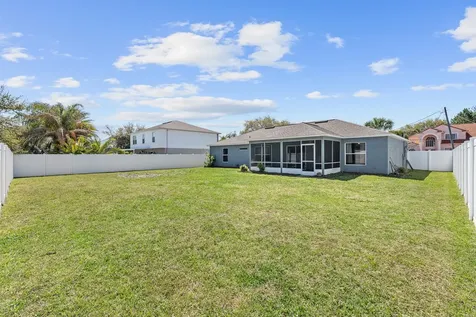 32 Buffalo Bill Palm Coast FL 32137