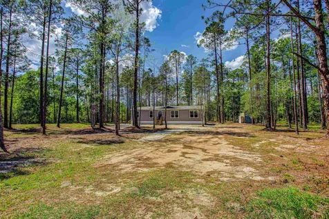 10445 Gregory Avenue Hastings FL 32145