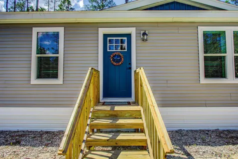 10445 Gregory Avenue Hastings FL 32145
