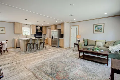 10445 Gregory Avenue Hastings FL 32145
