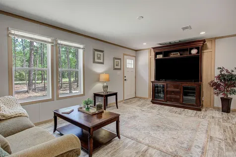 10445 Gregory Avenue Hastings FL 32145