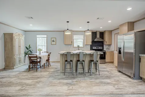 10445 Gregory Avenue Hastings FL 32145