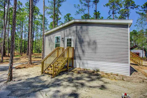 10445 Gregory Avenue Hastings FL 32145