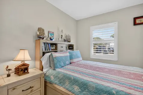 105 Central Avenue Crescent City FL 32112