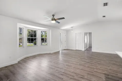19 Fairbank Lane Palm Coast FL 32137