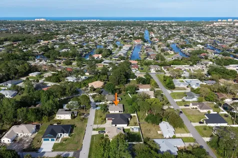 95 Frankford Lane Palm Coast FL 32137