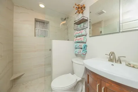 6 Douglas Avenue St Augustine FL 32084