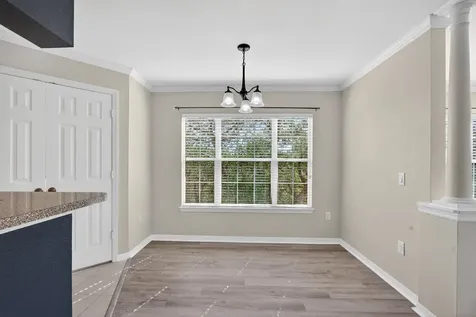 7800 Point Meadows Drive Jacksonville FL 32256
