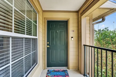 7800 Point Meadows Drive Jacksonville FL 32256