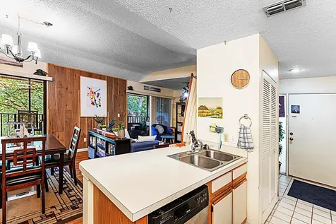 28 Catalonia Court St Augustine FL 32086