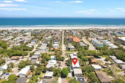 207 9th Street St Augustine FL 32080