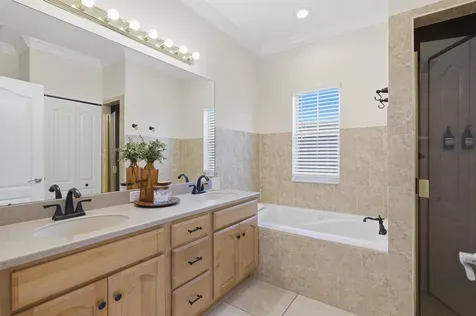 2 Lisbon Street St Augustine FL 32080