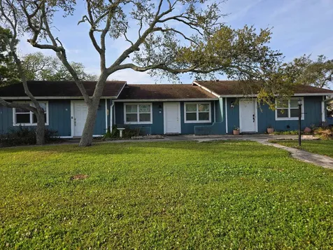 125 Rio Del Mar Street St Augustine FL 32080-6473