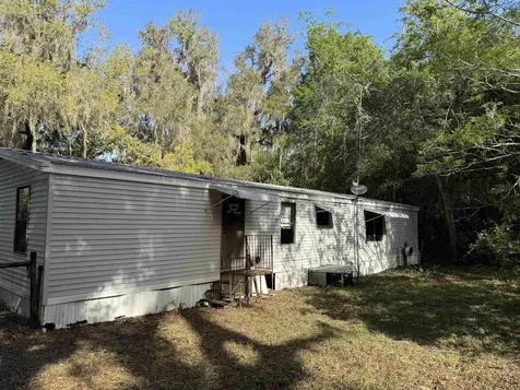 608 Coral Farms Road Florahome FL 32140