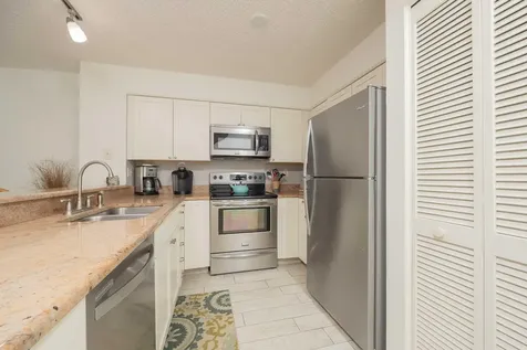 98 Village Del Lago Circle St Augustine FL 32080