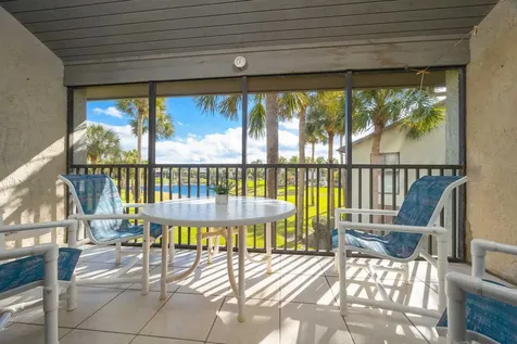 98 Village Del Lago Circle St Augustine FL 32080